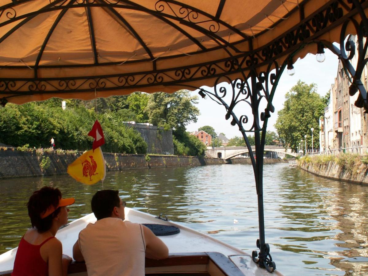 Les Cerisiers - Appart De Standing A Namur Centre Luaran gambar